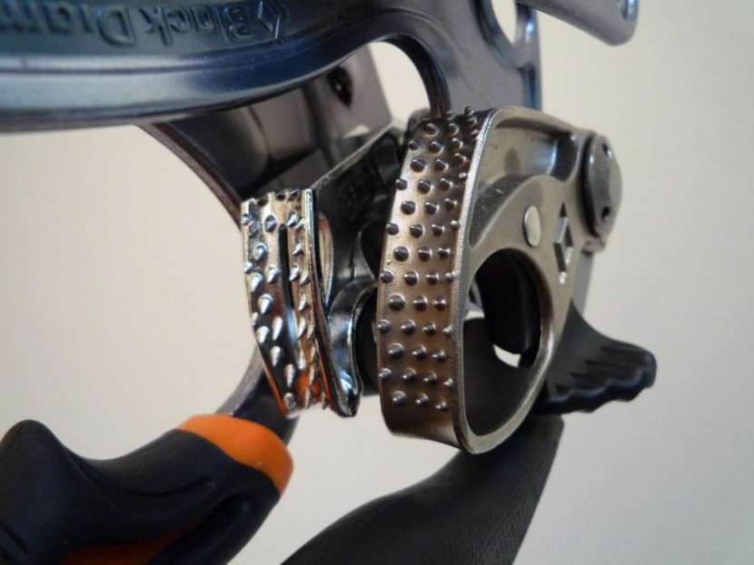 ascender - the teeth on these trigger loaded devices is what allows the...