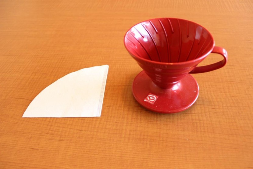 hario v60 plastic dripper - the plastic hario v60 with its unique pointed cone-shaped filter...