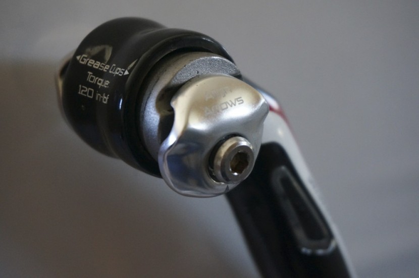 bike saddle - example of single bolt side clamp seat post not compatible with...