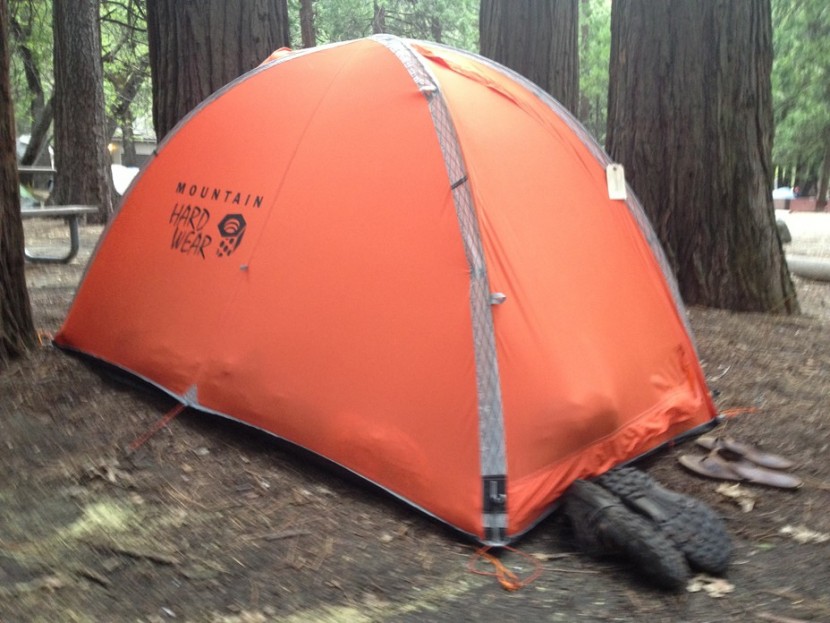 mountain hardwear direkt 2 - the author caught someone car camping in the direkt2 in camp 4...