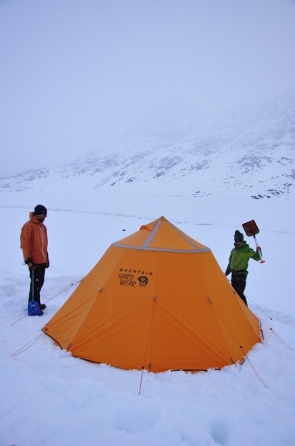 mountain hardwear hoopster - pitching the mountain hardwear hoopster