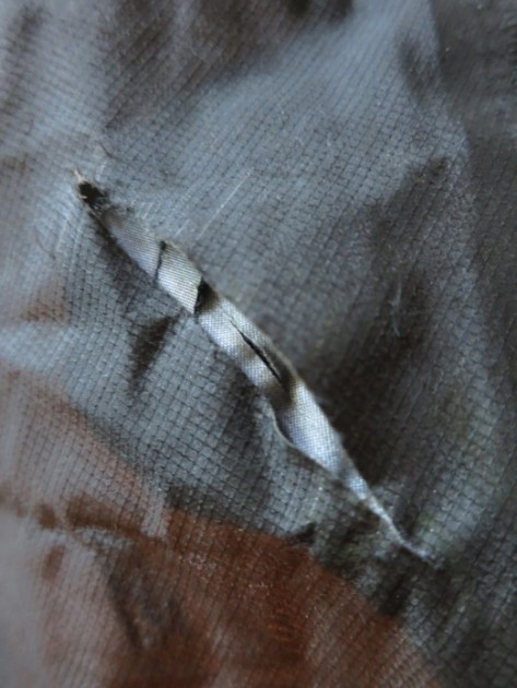 mountain hardwear blazar pullover - rip in the sleeve of the mountain hardwear blazar.