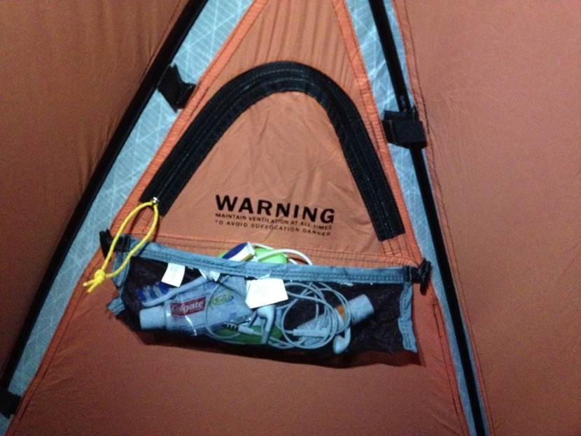 mountain hardwear direkt 2 - the direkt2&#039;s single pocket is removable, and the only vent can be...