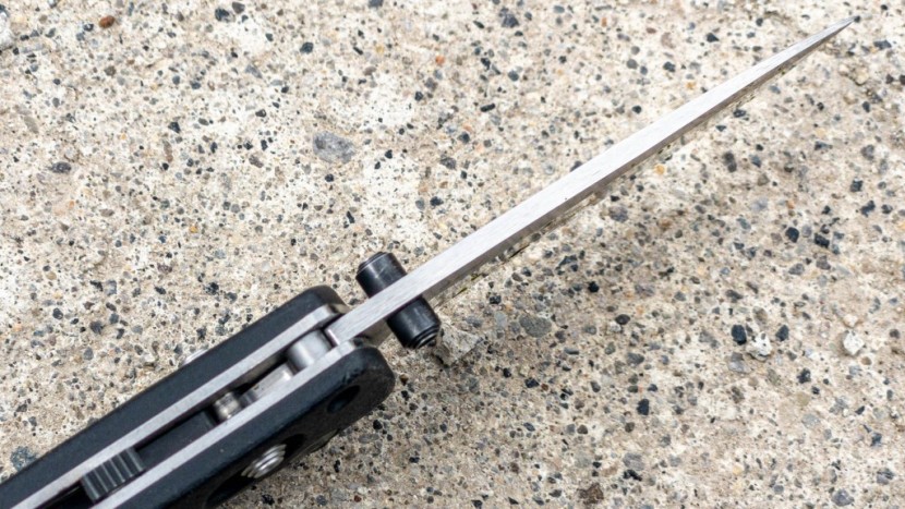 Benchmade Mini Barrage 585 Review | Tested & Rated