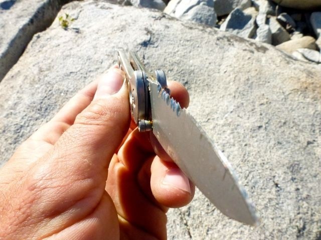 crkt mount shasta - close-up of the hybrid/straight blade of the mt. shasta. the bulk of...