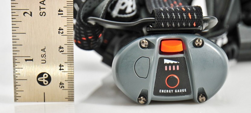 petzl ultra - rechargeable battery has gauge to tell you when battery is running low