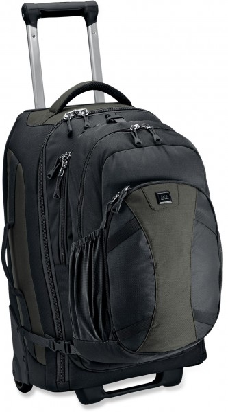 rei stratocruiser 22 carry on luggage review
