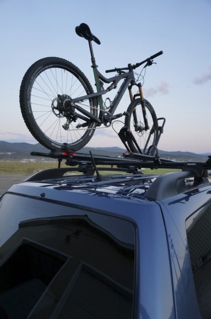 yakima highroller - the yakima highroller excels at carrying full suspension bikes...