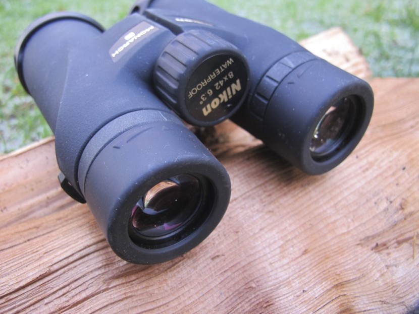 nikon monarch 3 8x42 atb - the eyepiece of the monarch 3, with the easy to reach focus knob...