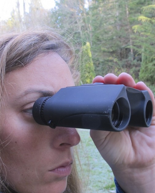 nikon trailblazer 8x25 atb - the compact trailblazer in action. here you can see how this small...