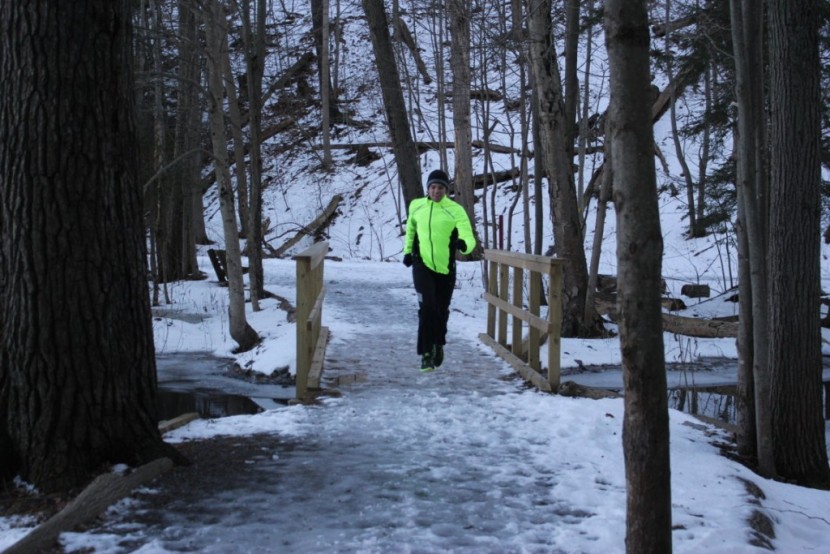 brooks infiniti jacket - the brooks infiniti iv working hard on a trail run.