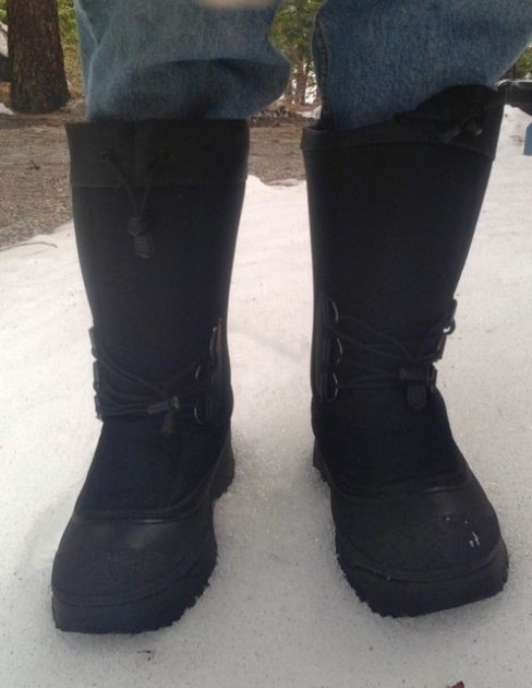 baffin arctic men - the baffin arctic in use. the cuffs on these are high and tall...