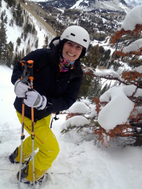 marmot women&#039;s freerider - on a snowy powder day, our shred betty tester rejoices in the snow...