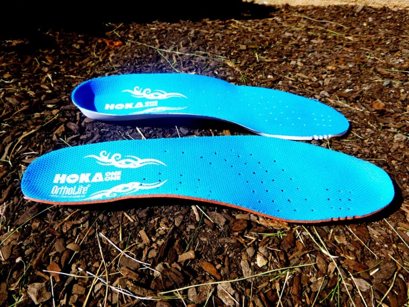 hoka stinson atr for women - a closer look at the two different ortholite sock liners that come...