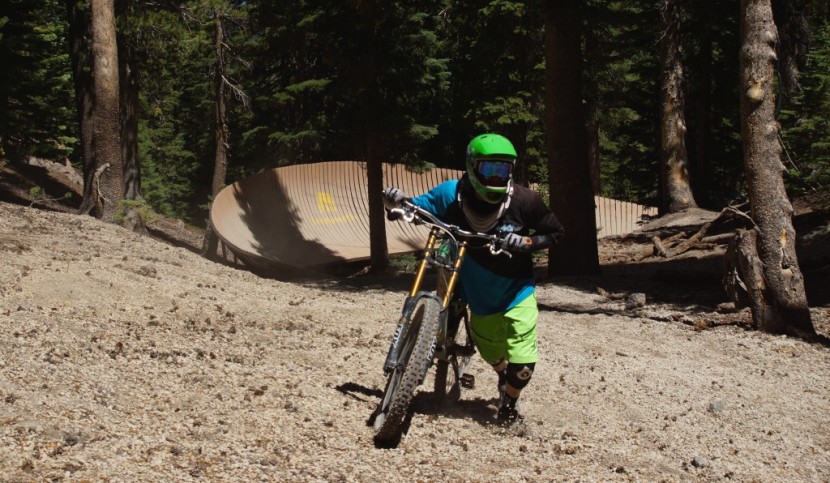 poc cortex flow - the poc cortex flow took the highest score in our ventilation test...