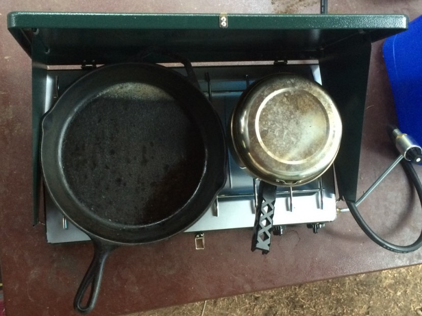 a 12&quot; skillet takes up most of the cook space on this stove. we...
