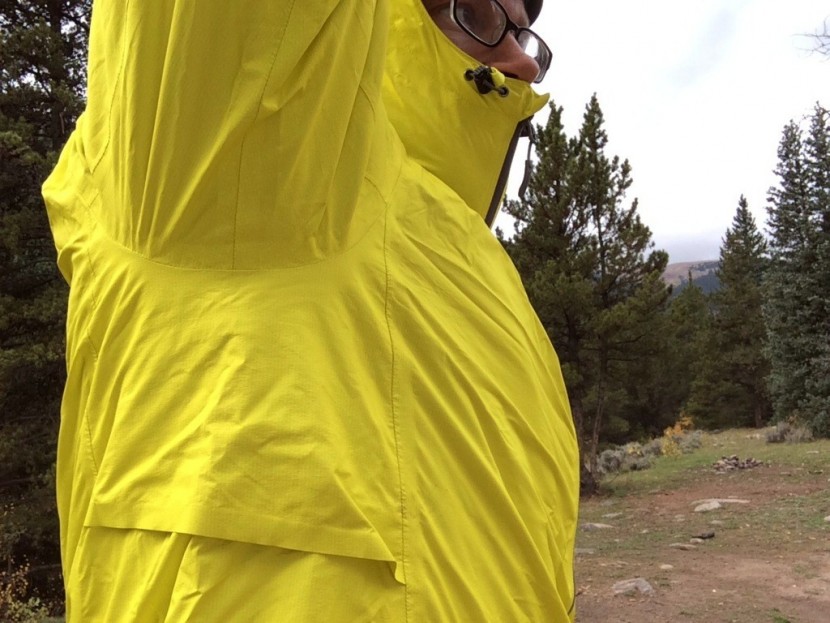 marmot essence - the hooded, mesh-backed pit vents are always open. on the rare...