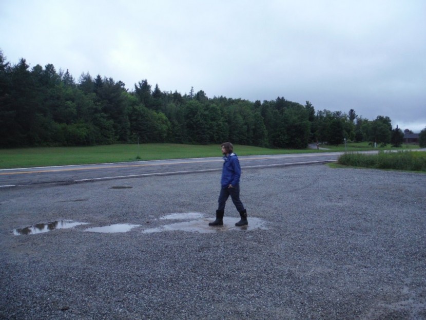 the original muck boot company chore mid - the shaft of this muck boot is tall enough to keep your feet dry...