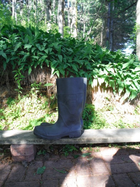 tingley general purpose knee boot - the tingley won&#039;t help you win any fashion contests, but it&#039;s pvc...