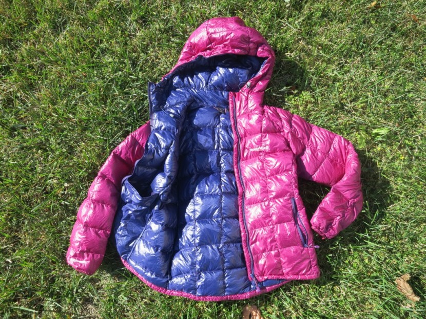 montbell frost smoke down parka for women - the redesigned frost smoke parka is sleeker, has uniquely shaped...