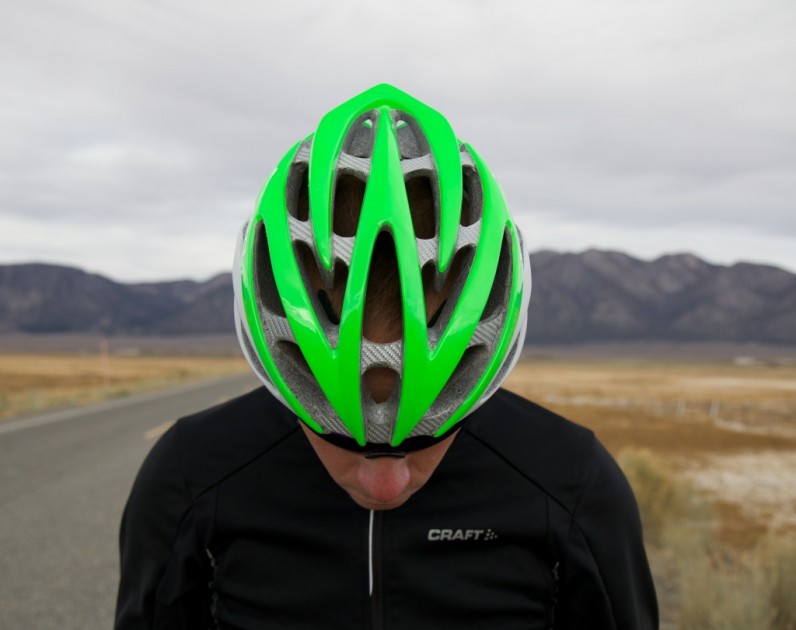 giro atmos - top view of the giro atmos showing the large vents which make it one...