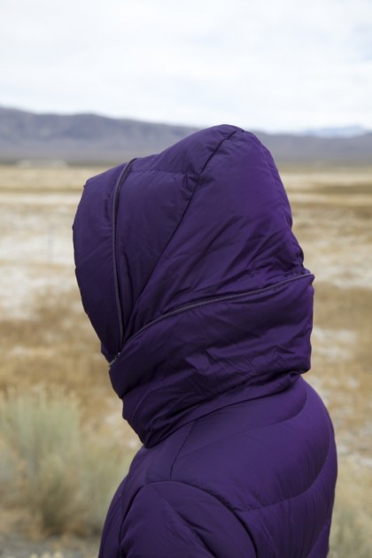 patagonia downtown loft jacket- women&#039;s - note the thin zippers on the hood where it expands from the shawl...