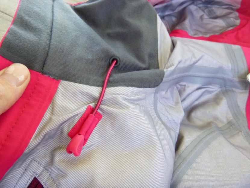 mountain hardwear torsun for women - this shows the hood cinch cord located on the interior of the...