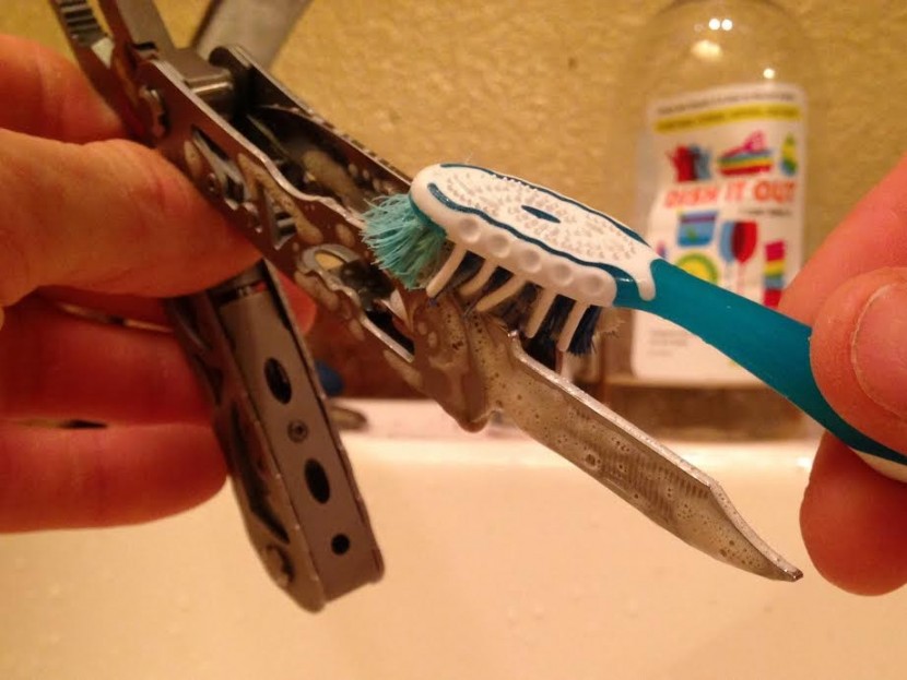 scrub down the multi-tool with one tool open first.
