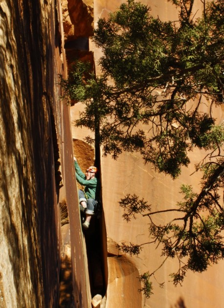 patagonia simple guide hoody - scraping his way up mr. peanut 5.11 in indian creek. the jacket...