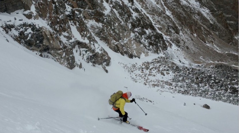 arc'teryx venta mx hoody - the venta mx worn underneath a nanopuff pullover on an early season...