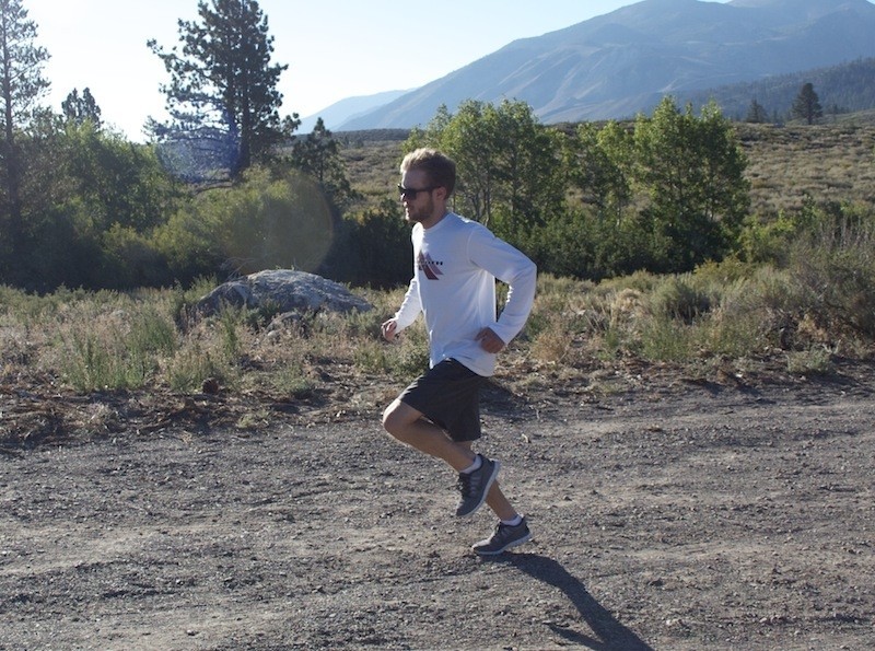 nike free 5.0 - rolling by in the nike free 5.0.