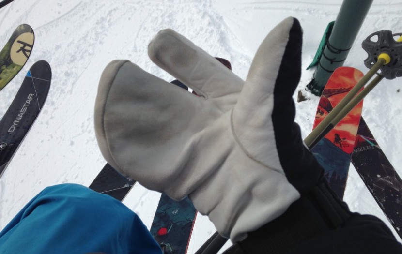 hestra army leather heli ski 3-finger mitt - the leather 3-finger, with its unique isolated index finger design...