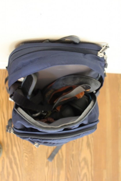 the north face surge ii transit - no problem carrying everything you need in this large pack.