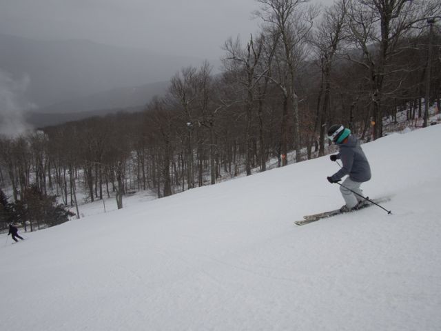 helly hansen mission - helly hansen mission in action at belleayre mountain, ny