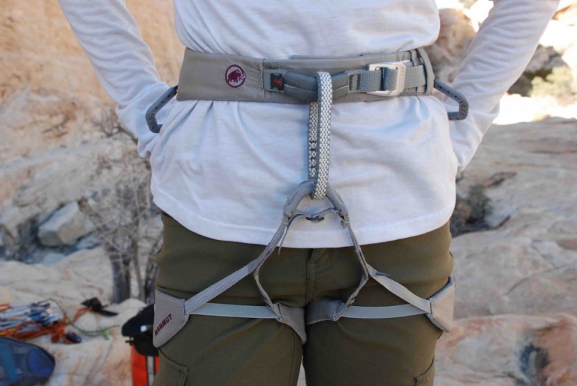 mammut zephira - this harness will fit over tights of jeans thanks to the long...