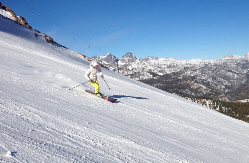 orage loulou - a stylish and high performing ski jacket, the orage loulou does it...