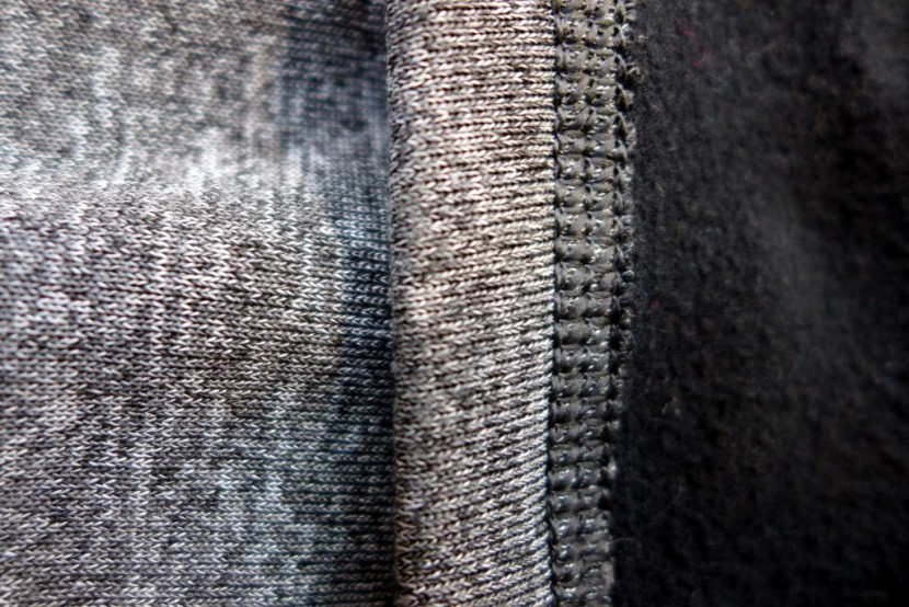 the north face expedition long sleeve zip neck - the outer finish (grey) and comfy inner fleece (black) of the north...