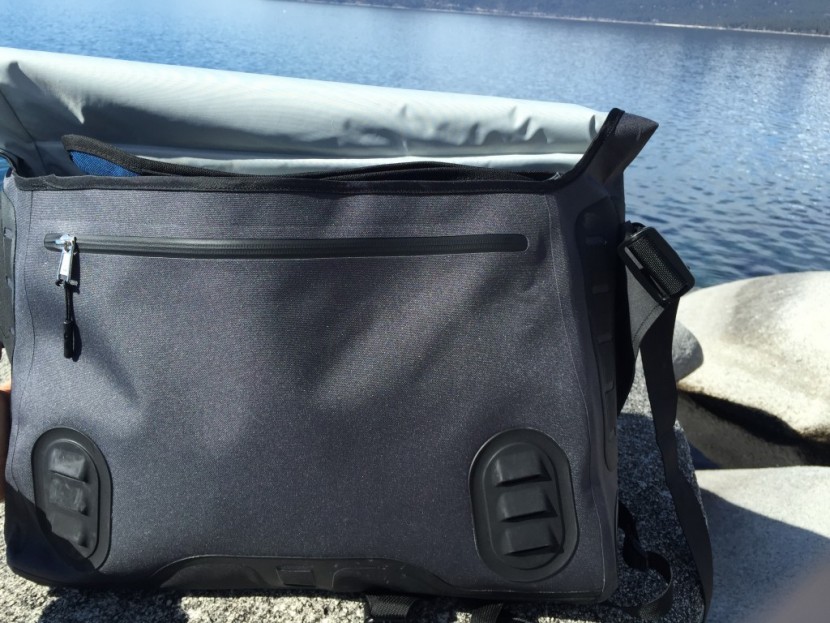 sealline urban shoulder - the front zippered pocket is huge!
