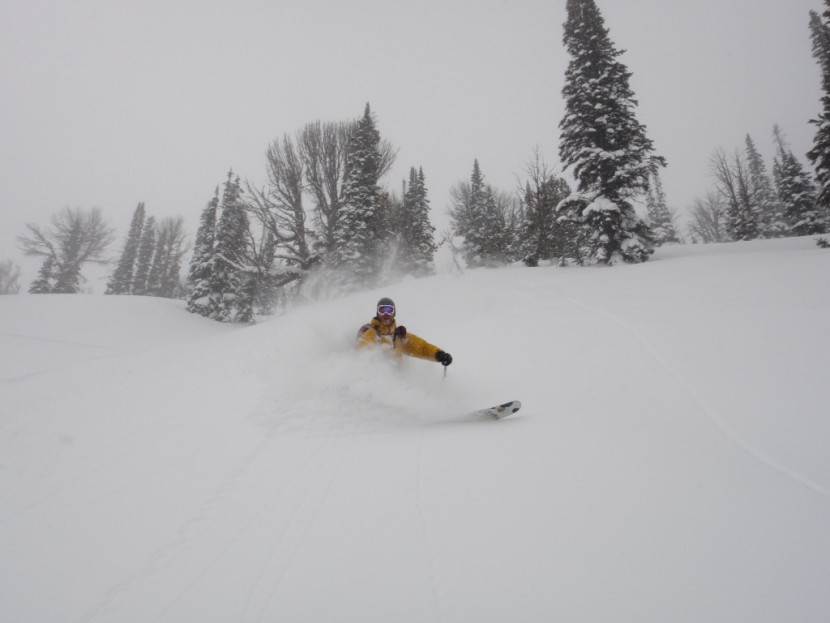 darn tough rfl over-the-calf ultra-light - the darn tough over-the-calf ultralight keeping things warm and dry...