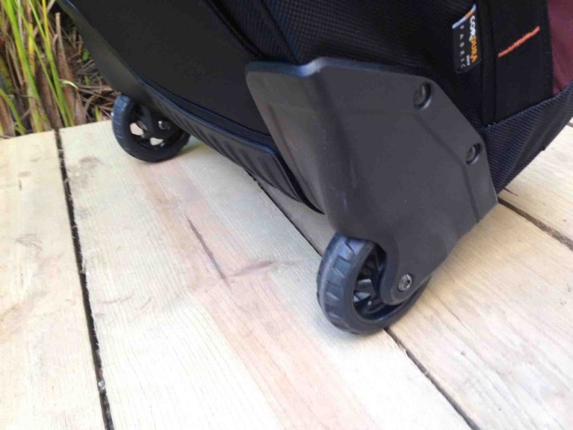 rei wheely beast 22 - the bottom of this bag has a plastic panel and the sides have an...