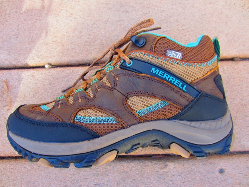 merrell salida mid wp for women - the salida mid wp boots have bulky soles layered with leather and...