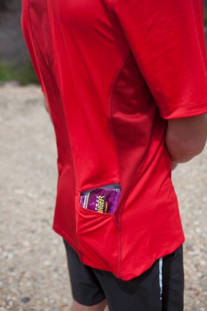 salomon fast wing tee - dual side pockets on the fast wing are incredible for organization...