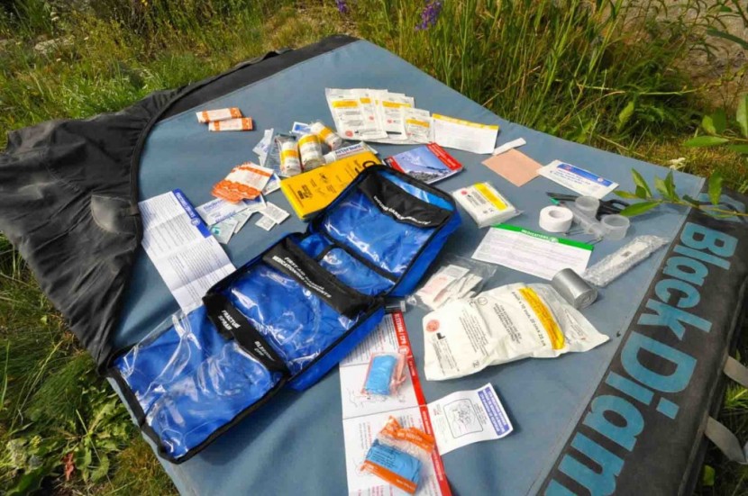 adventure medical kits mountain series fundamentals - this kit&#039;s contents. note the tri-fold layout, clear pockets and...