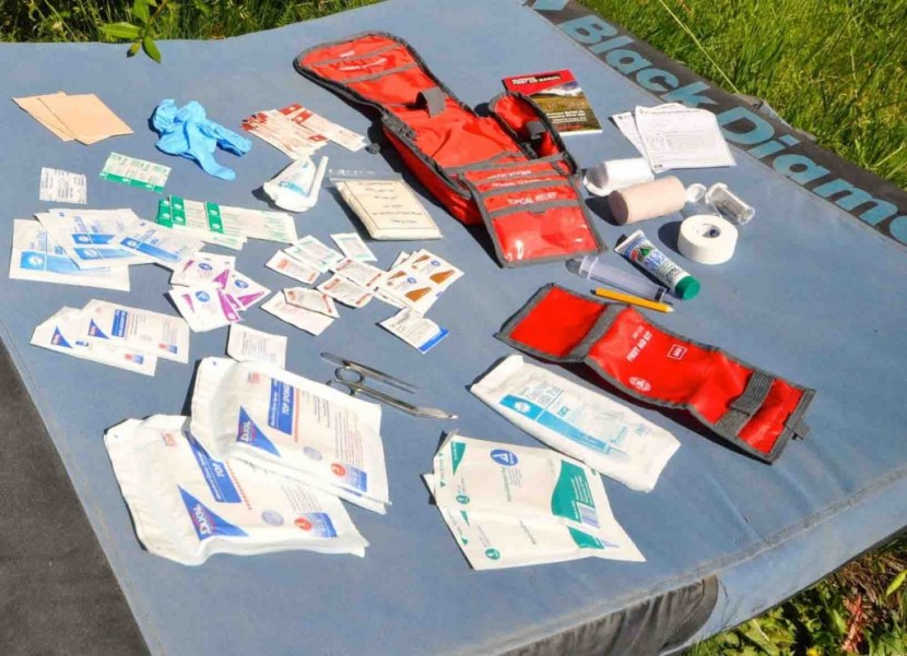 rei backpacker extended - the contents of our editors&#039; choice winner. note the removable day...