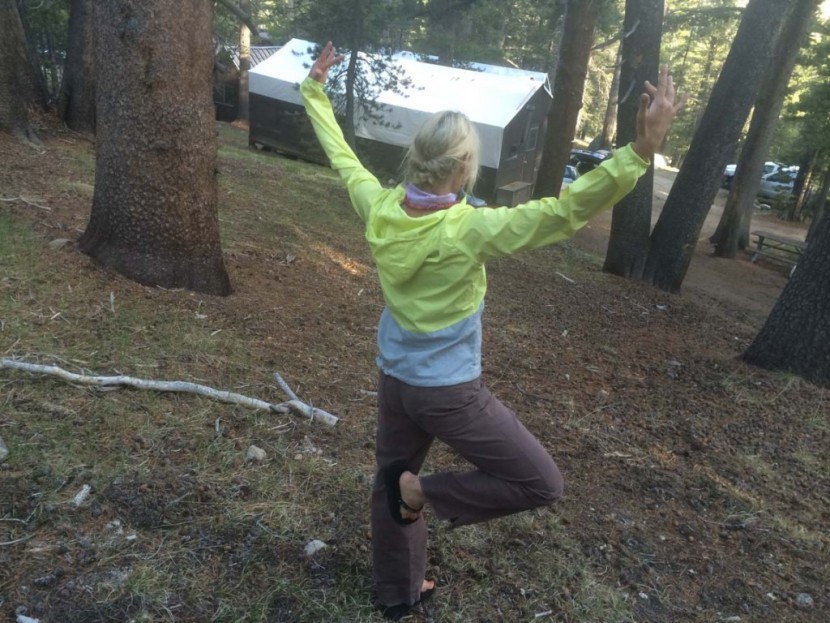 the north face flyweight hoodie for women - the sleeves of this wind breaker are long and well-suited for ladies...