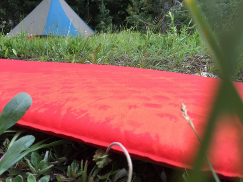 アウトドア寝具 THERMAREST PROLITR R FARST&LIGHT SERIES Therm-a-Rest ProLite Review | Tested & Rated