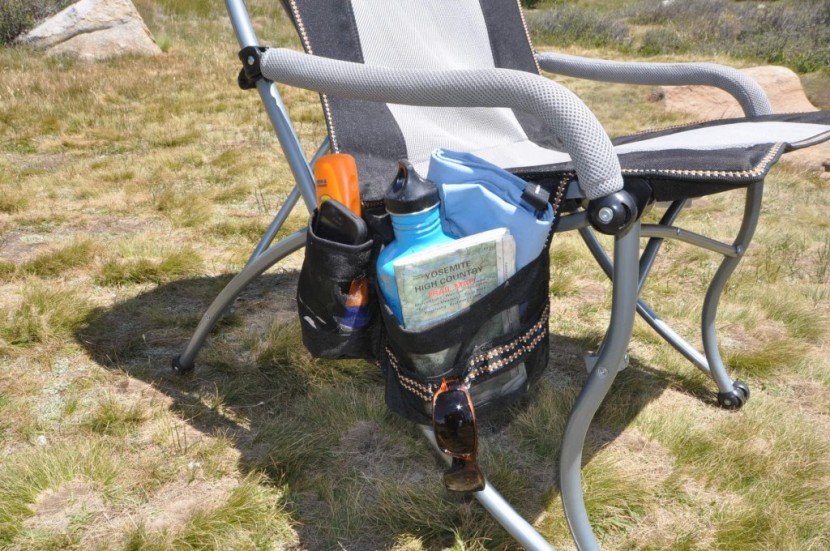 eureka curvy high-back - despite being slightly out of reach, the super durable storage pouch...