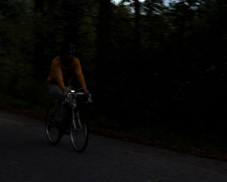 cateye hl-el135 - this light barely lit up the streets during ryan&#039;s commute, even...