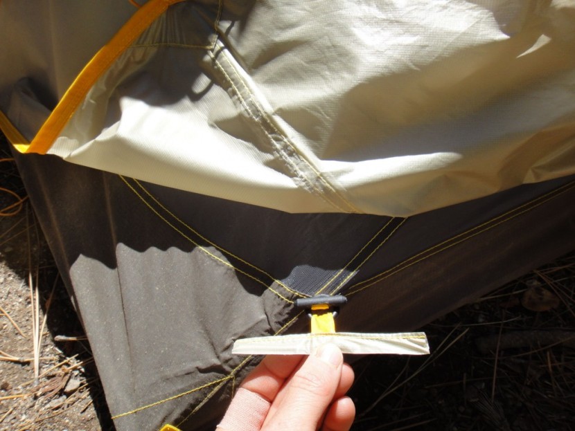 the north face mica fl 2 - we were disappointed to discover this design flaw in the mica fl2...