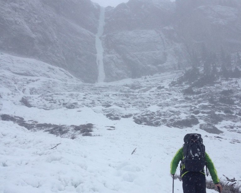 mountaineering backpack - on the approach with the black diamond speed and a kit for a stormy...